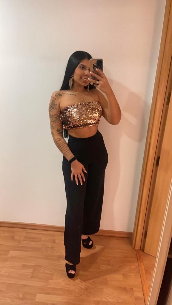 Chica busca chico en Cádiz: 