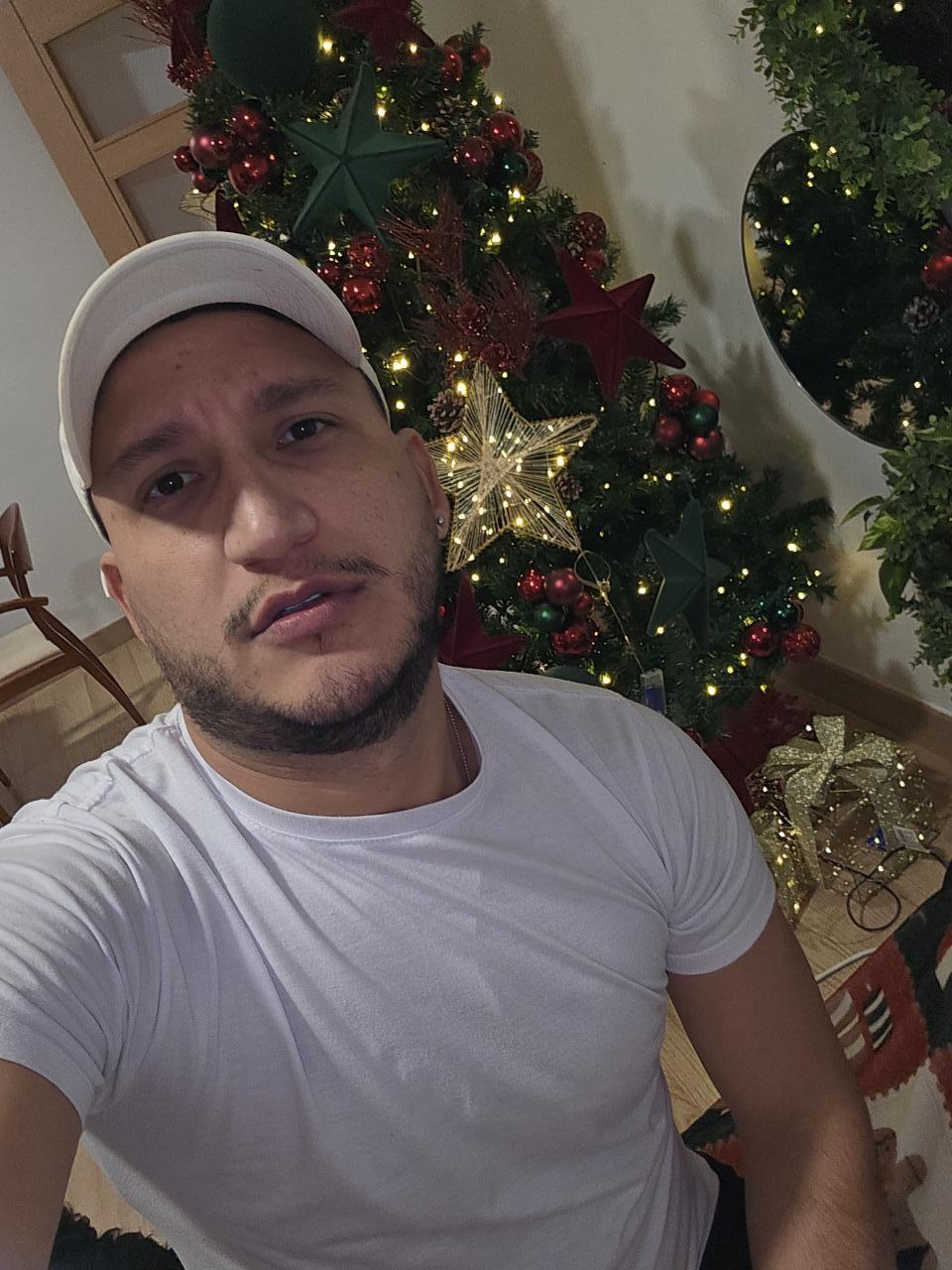 Chico busca chica en Valencia: 