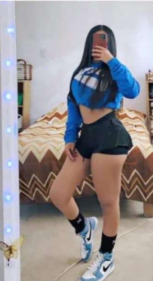 Chica busca chico en Cádiz: 