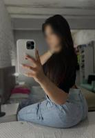 643439831: Chica busca chico en Madrid