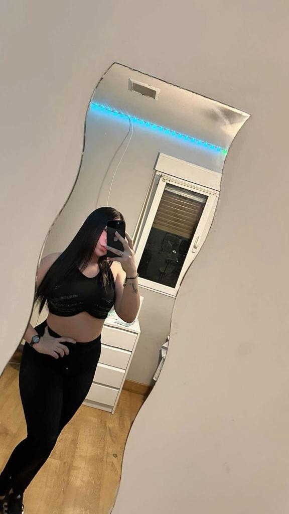 Chica busca chico en Murcia: 