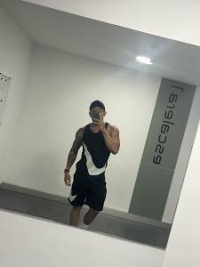 Chico busca chica en Asturias: 