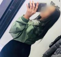 613214949: Chica busca chico en Sevilla