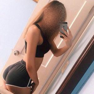 Chica busca chico en Ibiza: 