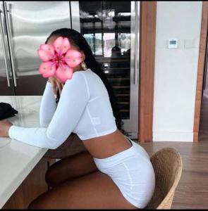 637813891: Chica busca chico en Badajoz