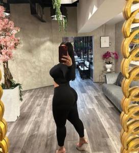 Chica busca chico en Tenerife: 