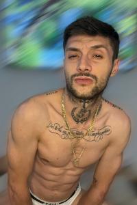 Chico busca chica en Mallorca: 