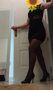 608298922: Chica busca chico en Sevilla