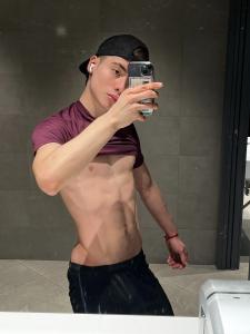 662252388: Chico busca chica en Valencia