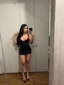 613739242: Travesti en Madrid