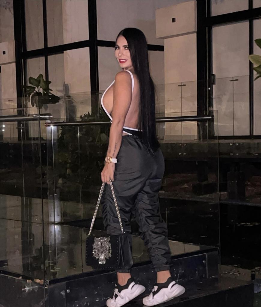 Chica busca chico en Murcia: 