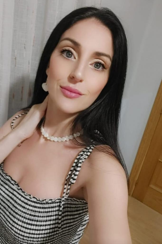 643189591: Chica busca chico en Zaragoza