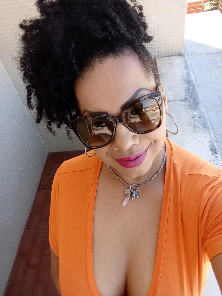 613670735: Transexual en Pontevedra