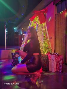 617205284: Chica busca chico en Madrid