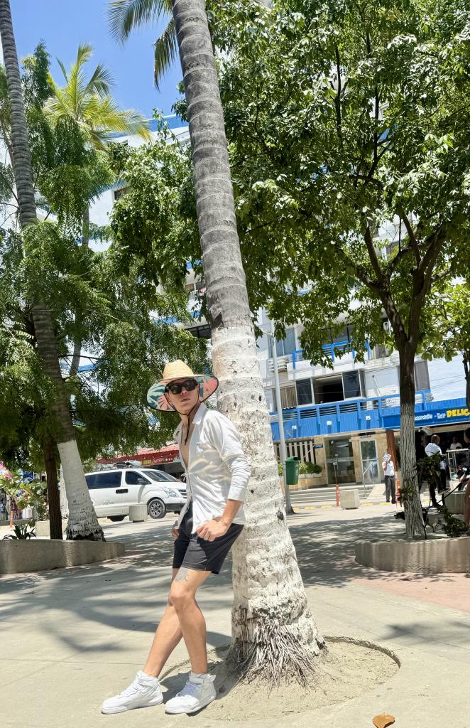 Chico busca chica en Las Palmas: 