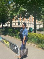 613670735: Transexual en Pontevedra