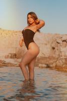 673457861: Chica busca chico en Ibiza