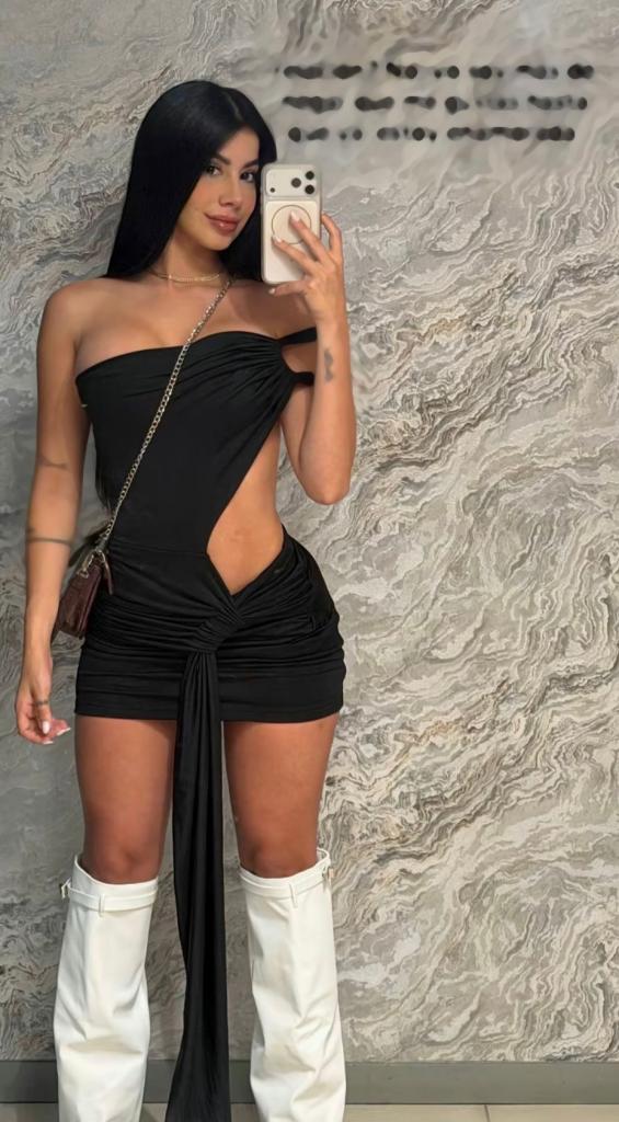 Chica busca chico en Tarragona: Chica busca chico