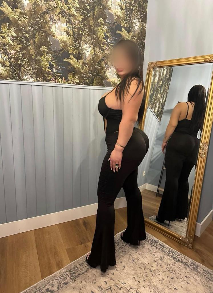 Chica busca chico en Asturias: 