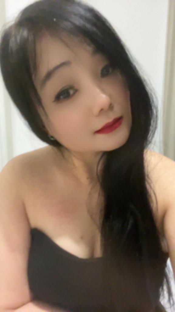 663712683: Chica busca chico en Madrid