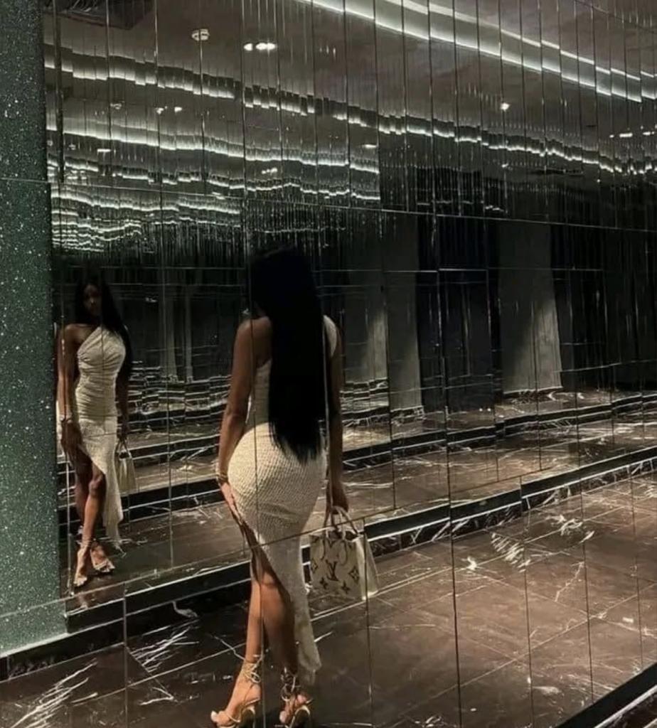 Chica busca chico en La Coruña: 