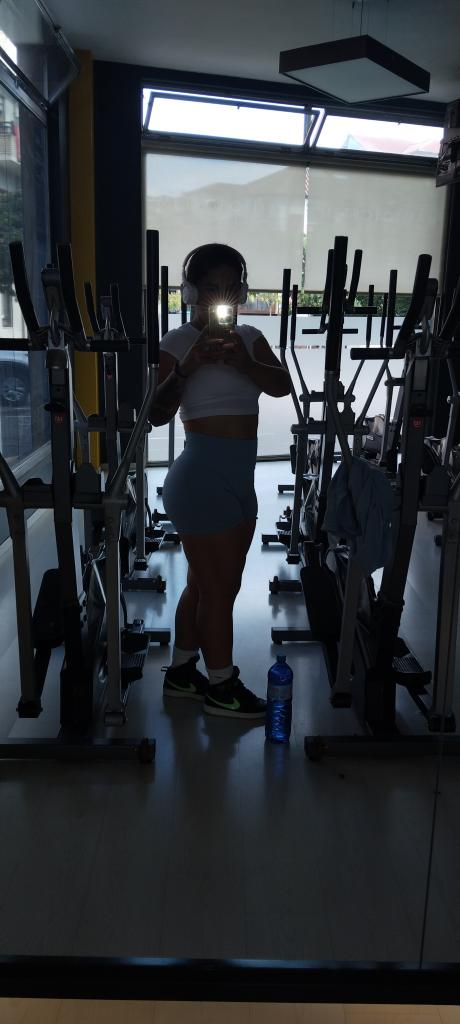 Chica busca chico en Jaén: 