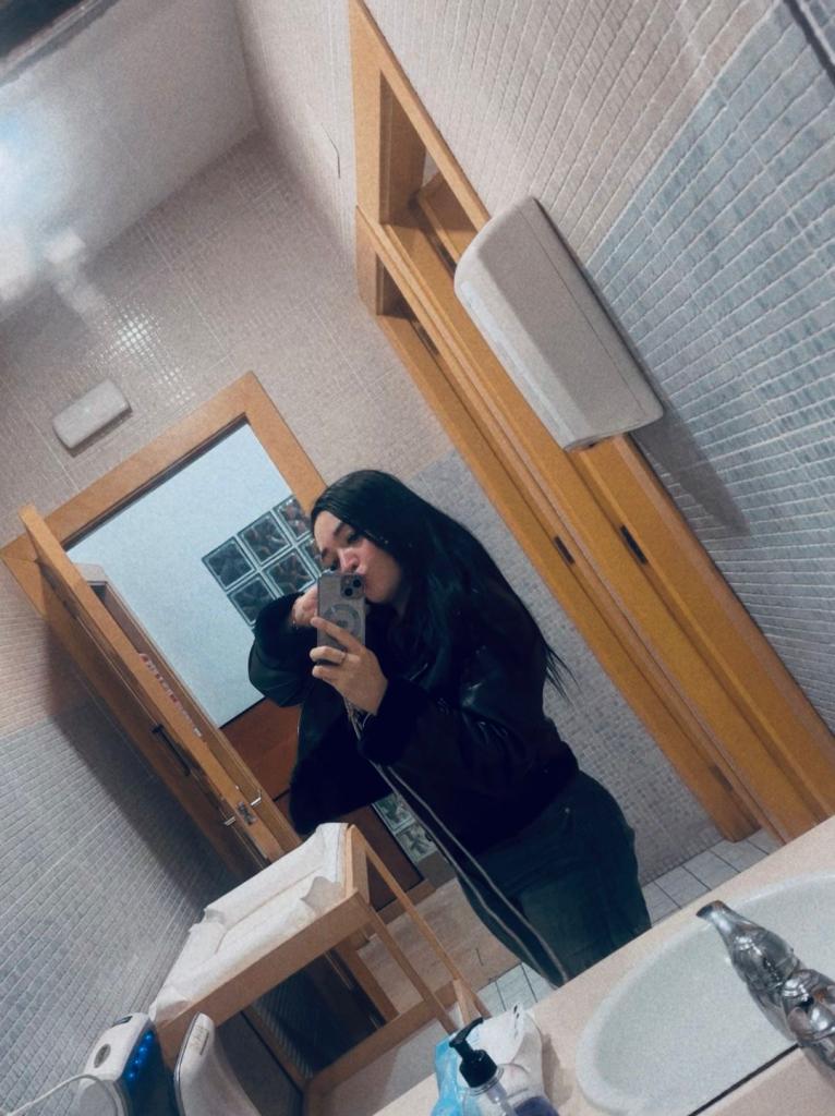 661263924: Chica busca chico en Valencia