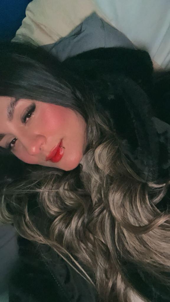 Chica busca chico en Valencia: Chica busca chico