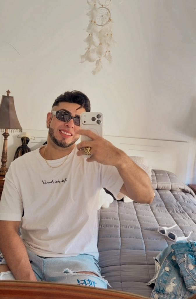 Chico busca chica en Valencia: 