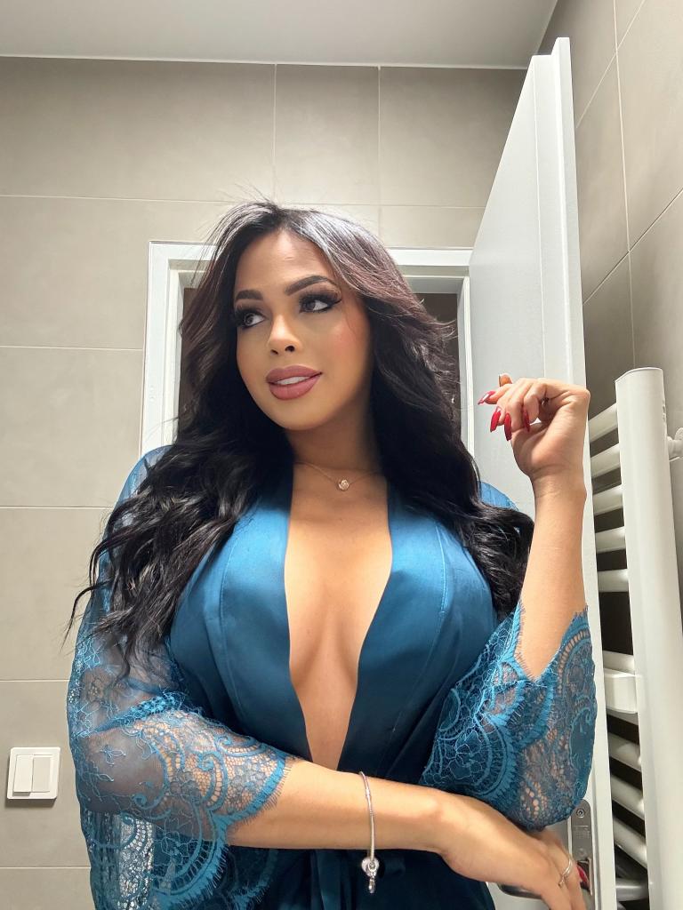 Transexual en Valencia: Transexuales y Travestis