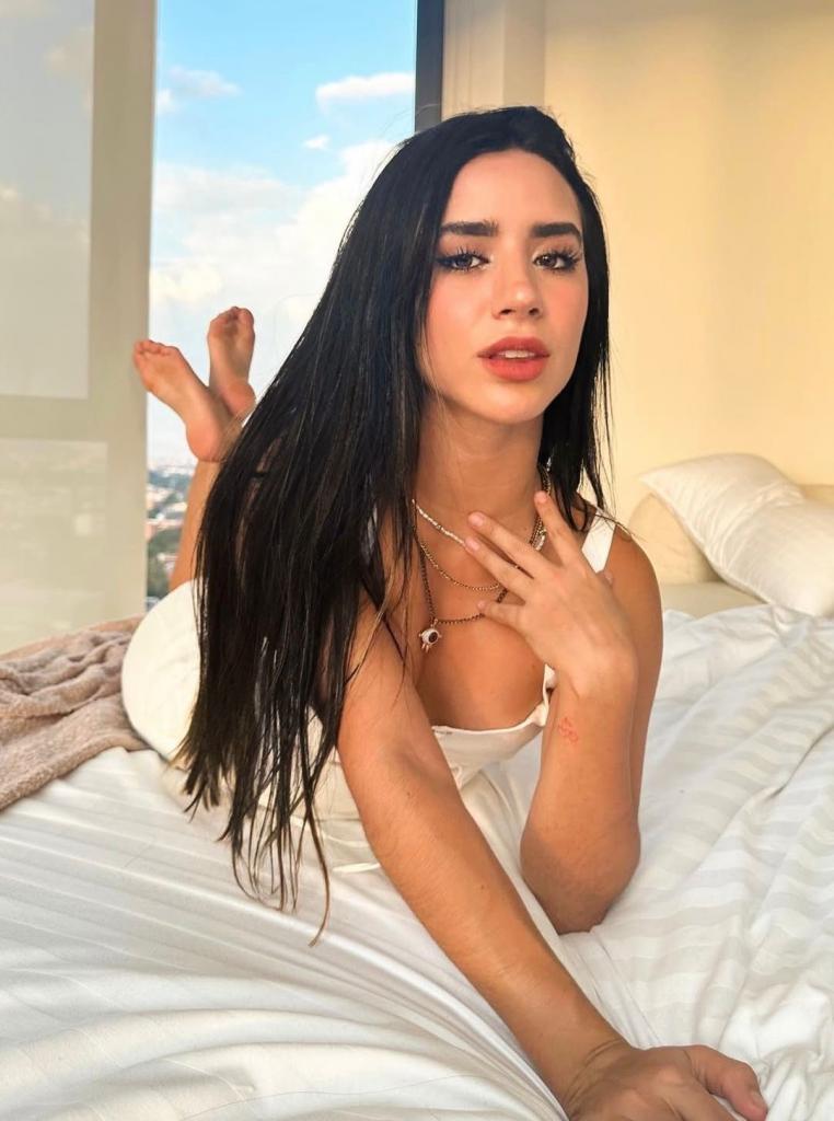 644808425: Chica busca chico en Mallorca