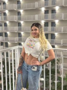 687709763: Chica busca chico en Málaga