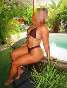 643073035: Chica busca chico en Madrid