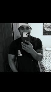 674950369: Chico busca chica en Málaga