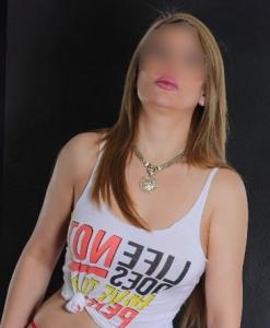 674817460: Chica busca chico en Guipúzcoa