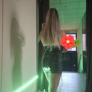 641334044: Chica busca chico en Orense