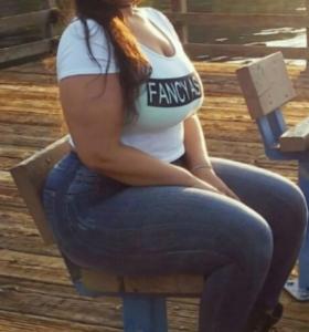 666061418: Chica busca chico en Navarra