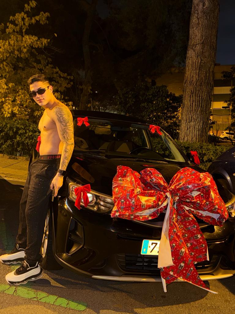 Chico busca chica en Barcelona: 