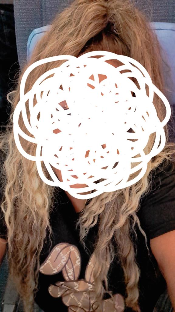 631518637: Chica busca chico en Barcelona