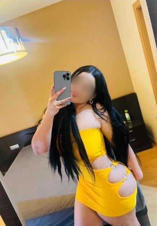 671829110: Chica busca chico en La Coruña