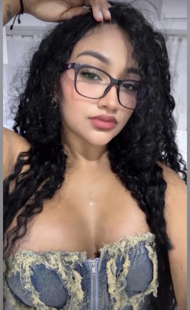 661263580: Chica busca chico en Valencia