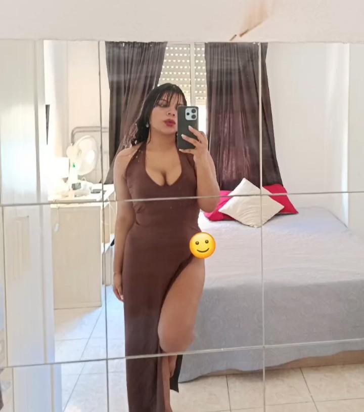 Chica busca chico en Tenerife: 