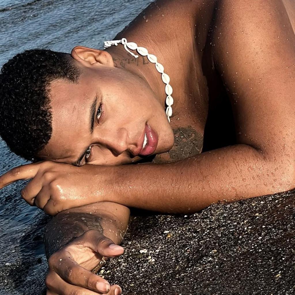 Chico busca chica en Huelva: 