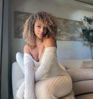 611325838: Chica busca chico en Madrid