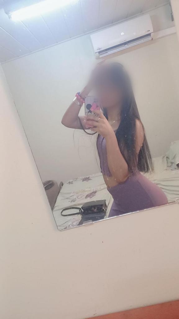 697510706: Chica busca chico en Cádiz