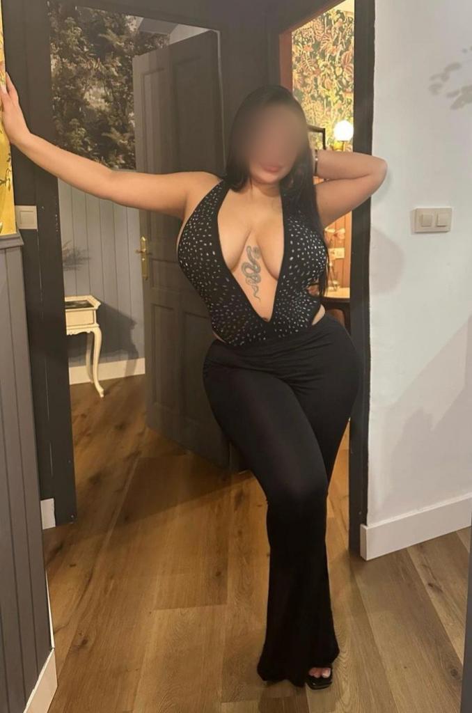 Chica busca chico en Asturias: 