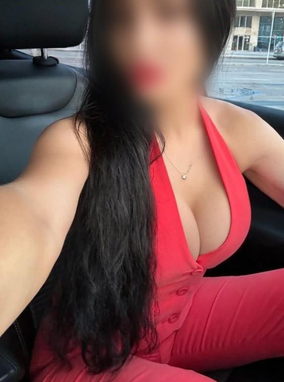 614857422: Chica busca chico en Córdoba