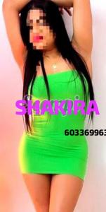 603369963: Chica busca chico en Barcelona