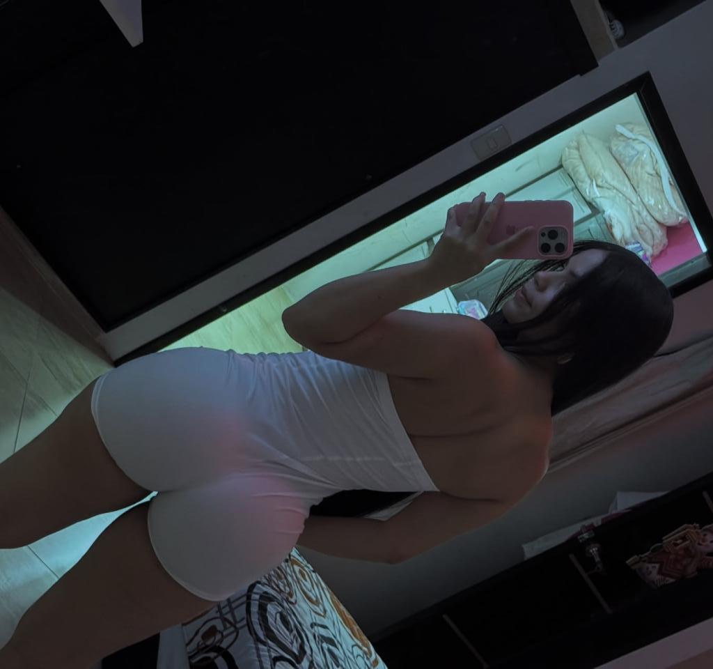 Chica busca chico en Huelva: 