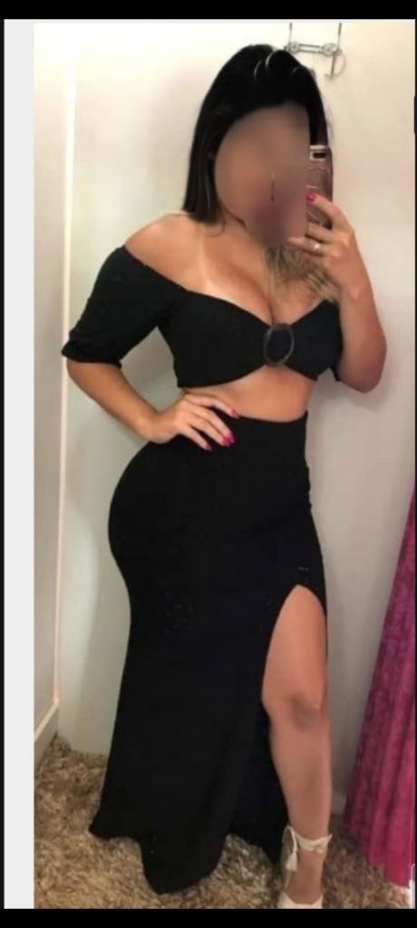 Chica busca chico en Huelva: 